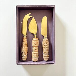 Anthropologie Carved Wooden Cheese Knives Set of 3 - New in Box